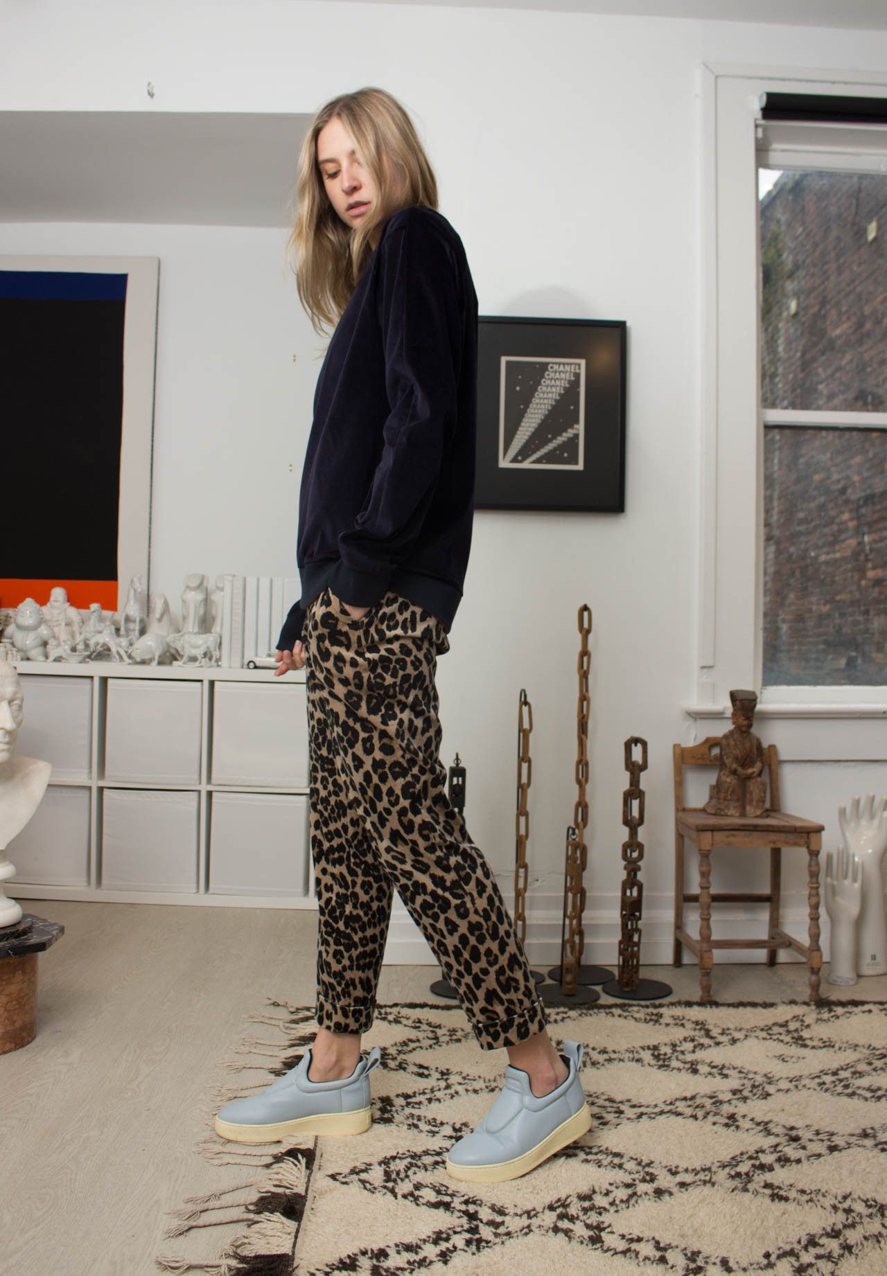 Paul Smith Paul Smith Leopart Print Velvet Pants sz 46 Size 32" / US 10 / IT 46 - 6 Thumbnail