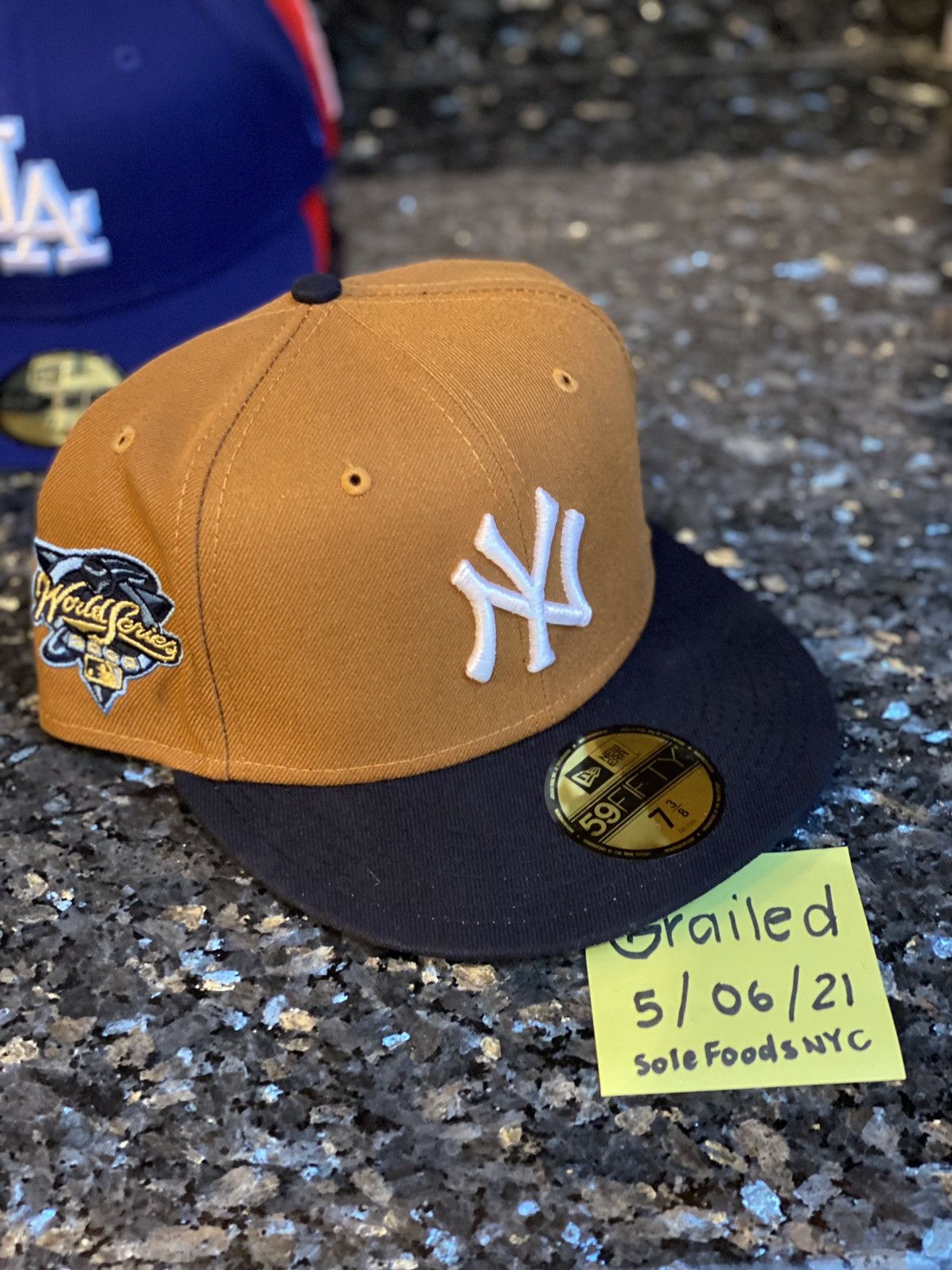 7 7/8 - New York NY Yankees Sneakertown MIA Exclusive Two Tone Cranberry UV  Cap