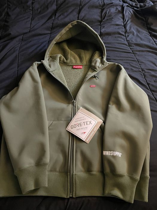 Supreme windstopper 2024 zip up