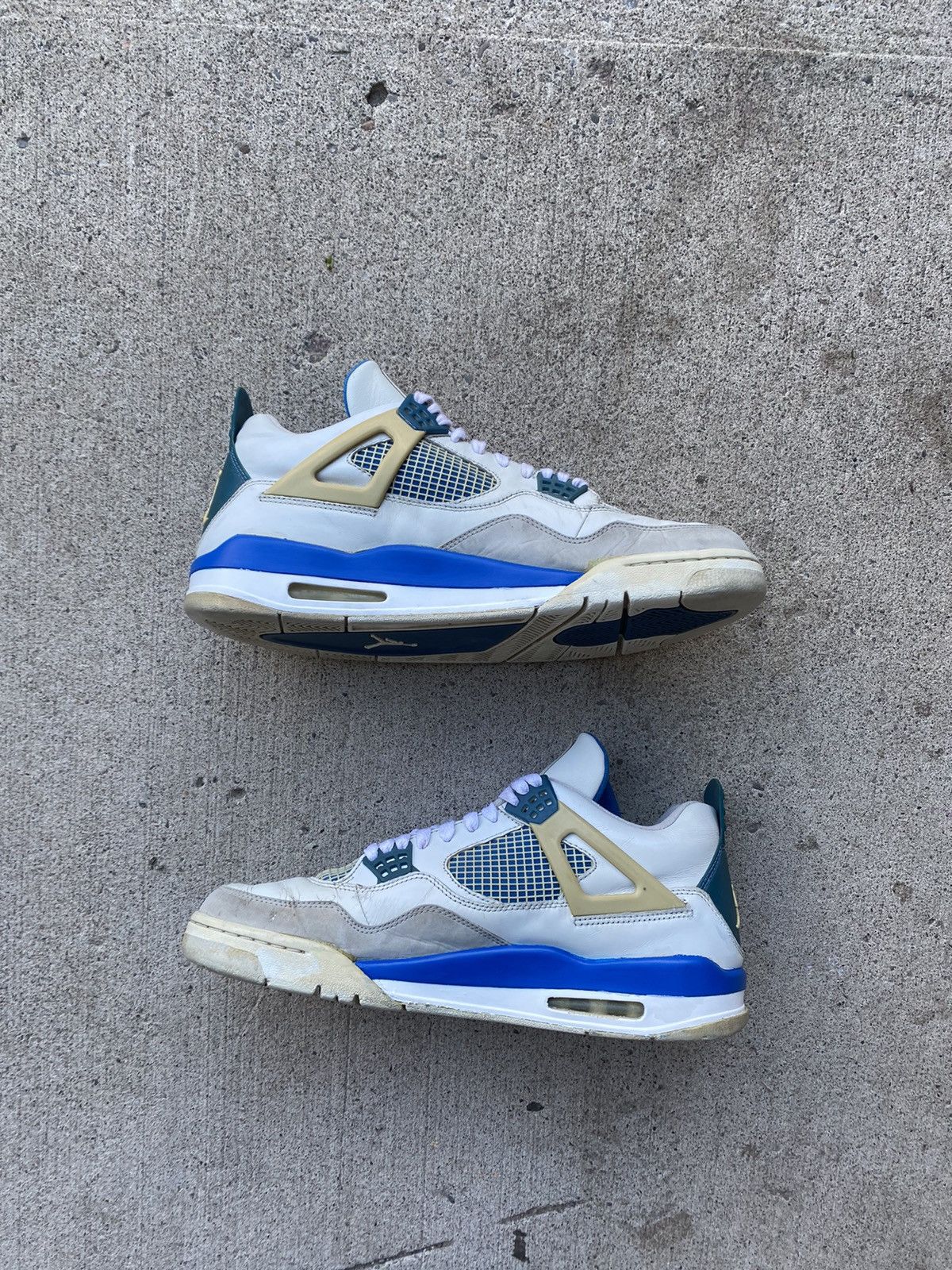 Air Jordan Retro 2012 Military Blue size 12 og none