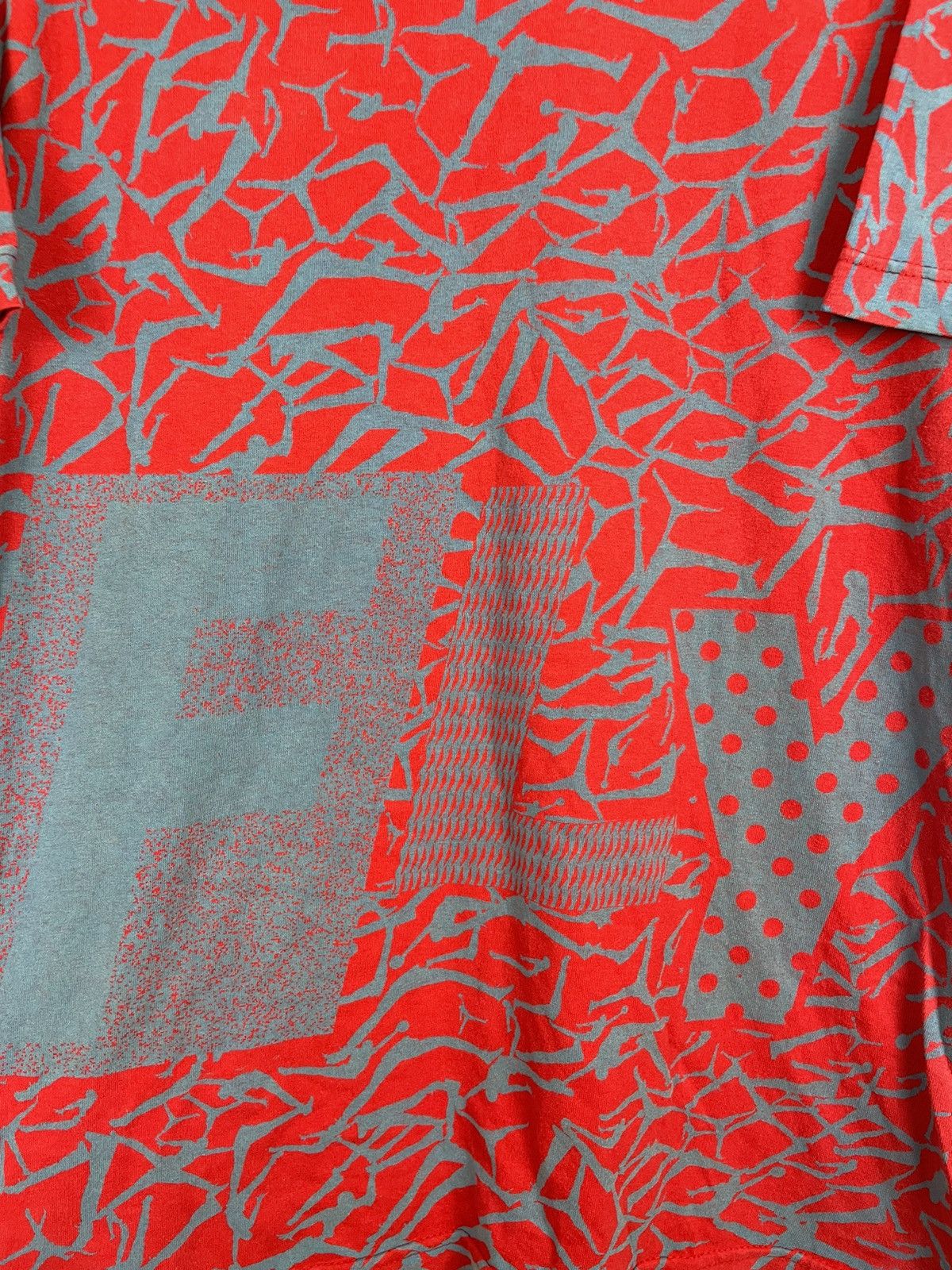 Designer Skoold In Korectnuss “FLY” | All Over Print Tee Y2K L Size US L / EU 52-54 / 3 - 7 Thumbnail