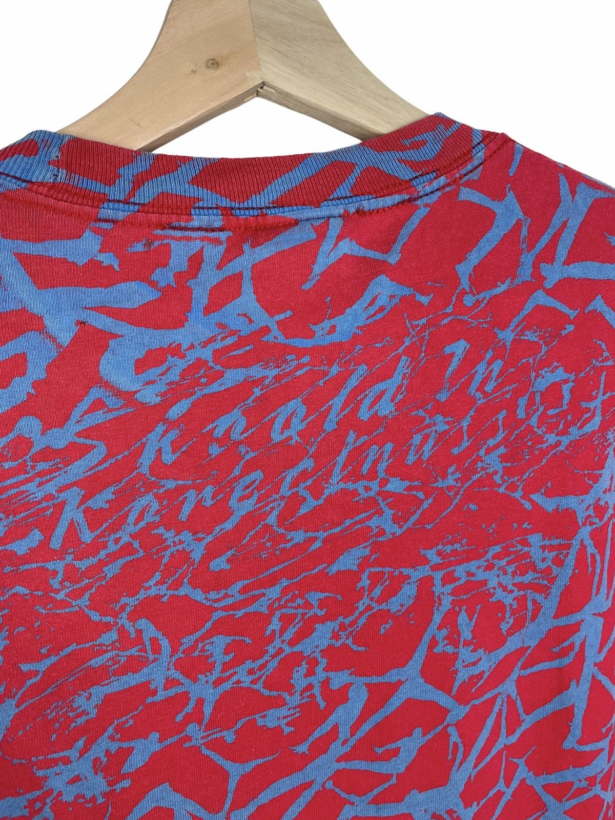 Designer Skoold In Korectnuss “FLY” | All Over Print Tee Y2K L Size US L / EU 52-54 / 3 - 6 Thumbnail