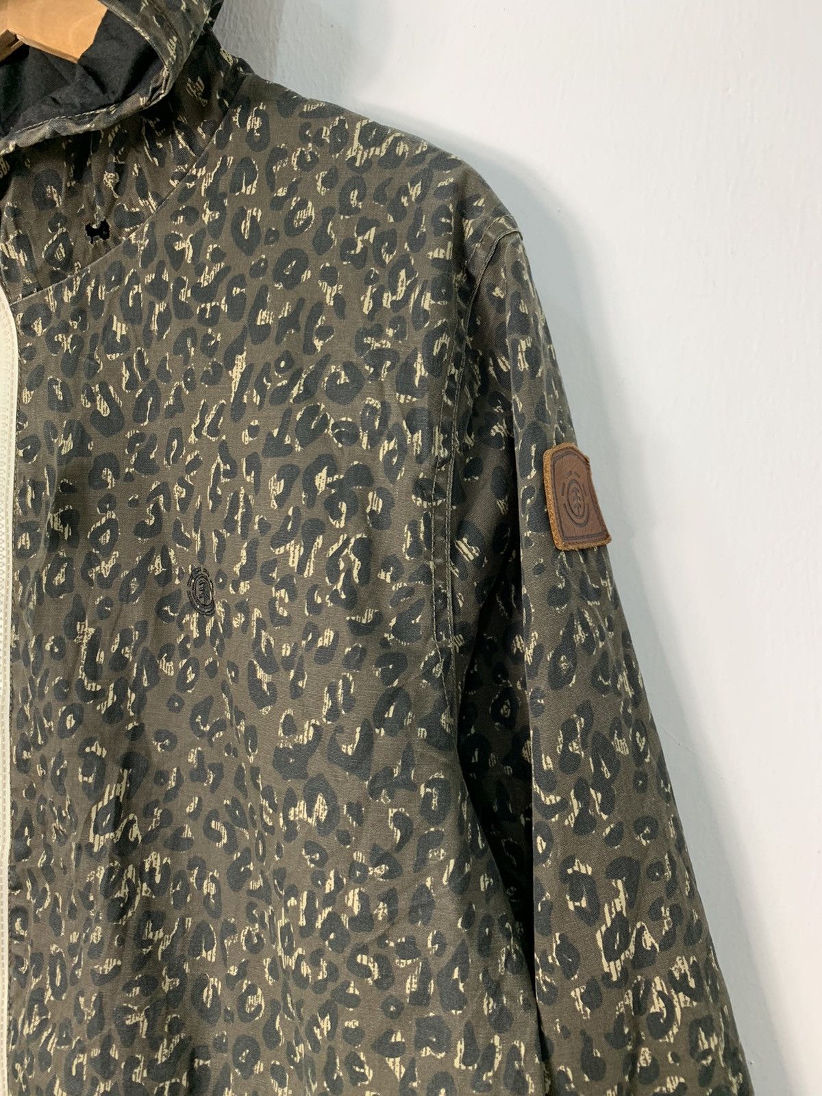 Camo Style Leopard Element Hoodie Jacket