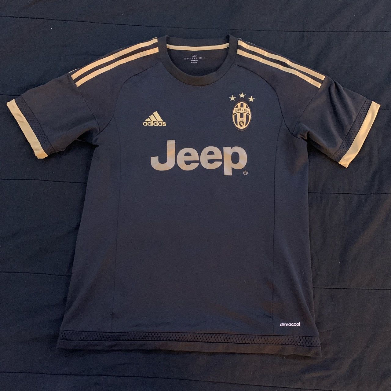 JUVENTUS 2015/2016 HOME FOOTBALL SHIRT JERSEY ADIDAS M POGBA