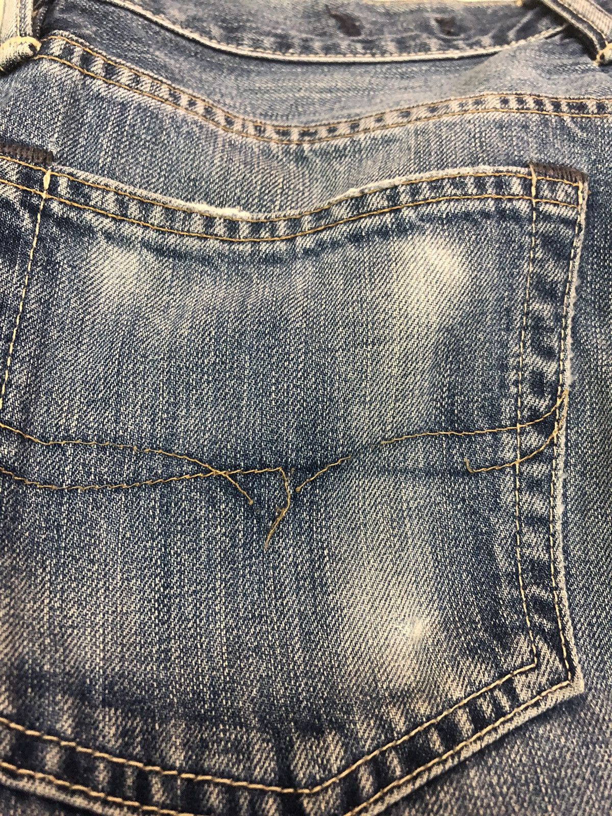 Designer POLO RL - RELAXED FIT MID WASH DISTRESSED JEANS Size US 28 / EU 44 - 11 Thumbnail