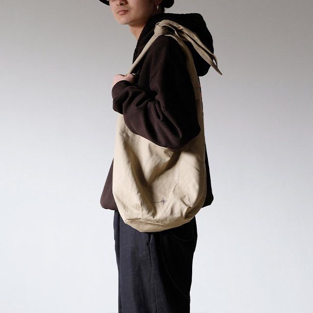 EDEN POWER CORP Arrakis Crossbody Bag - トートバッグ