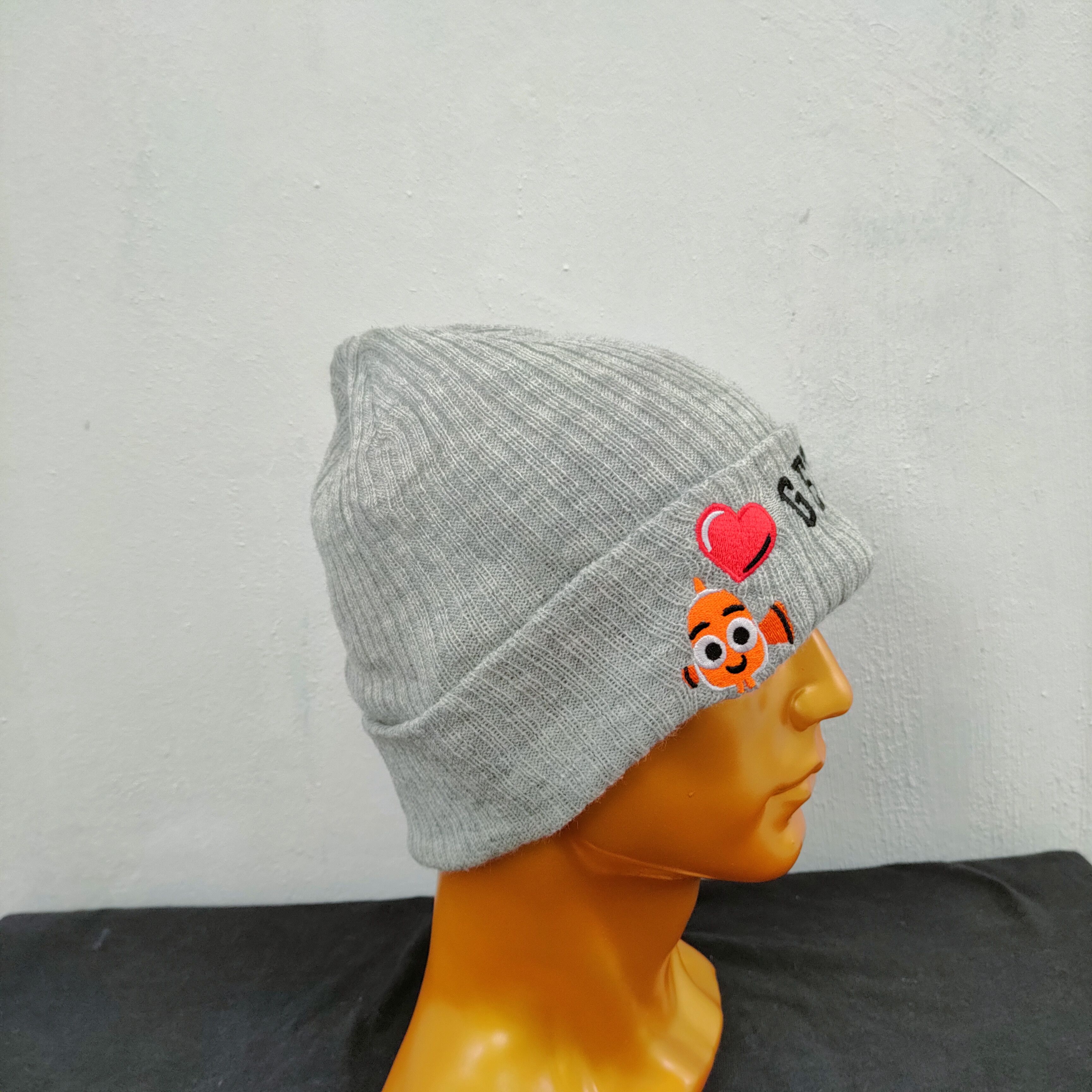 Cartoon Network × Disney × Forever 21 💥 BESTOFFER 💥 DISNEY x FOREVER21 GET LOSTBEANIE HAT Size ONE SIZE - 3 Thumbnail