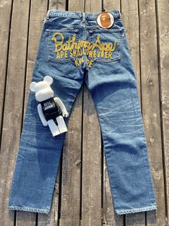 A bathing ape online jeans