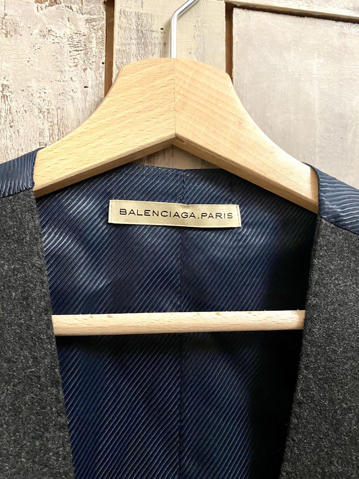 Balenciaga Balenciaga by Nicolas Ghesquiere Sleeveless jacket 46 