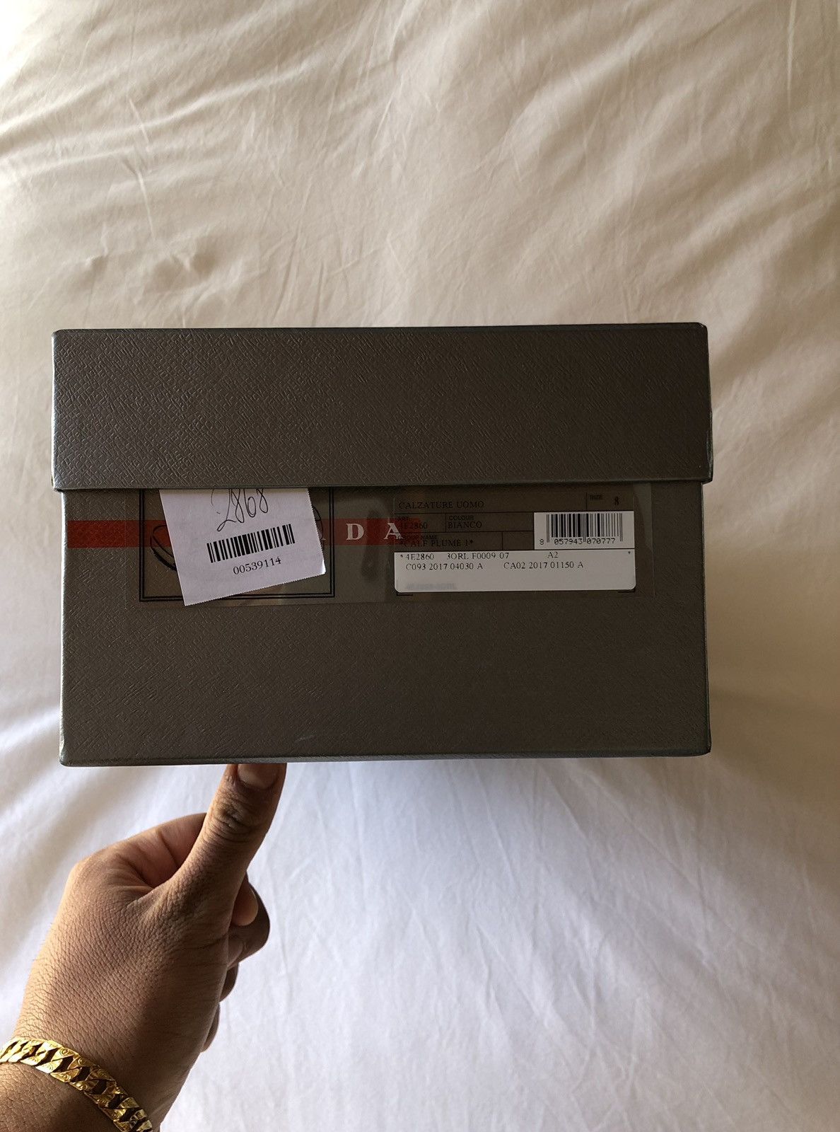 Prada Prada White Calf Leather Sneakers Size US 8 / EU 41 - 11 Thumbnail