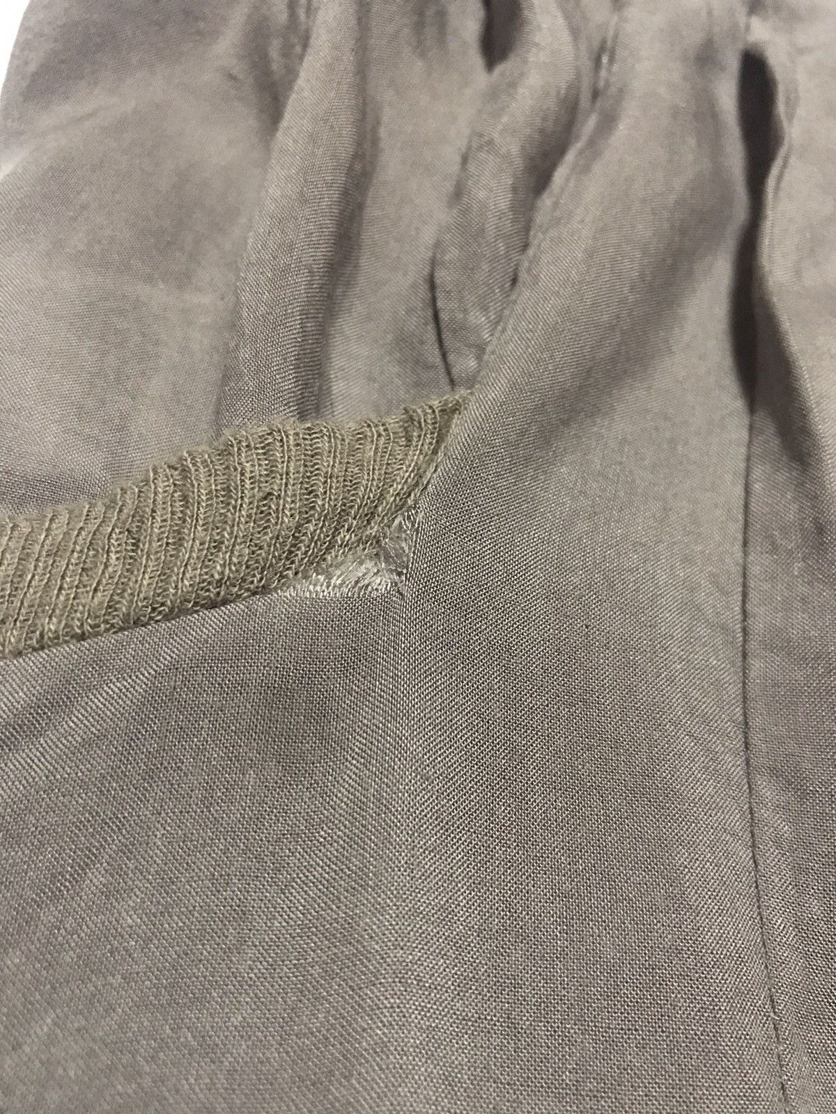 Issey Miyake Issey Miyake Sunaokuwahara cropped Pants Size US 31 - 18 Thumbnail