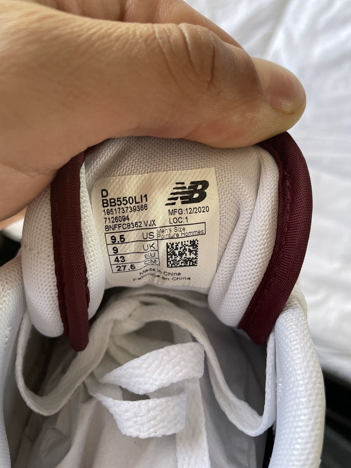 New Balance New Balance 550 Burgundy Size US 9.5 / EU 42-43 - 6 Thumbnail