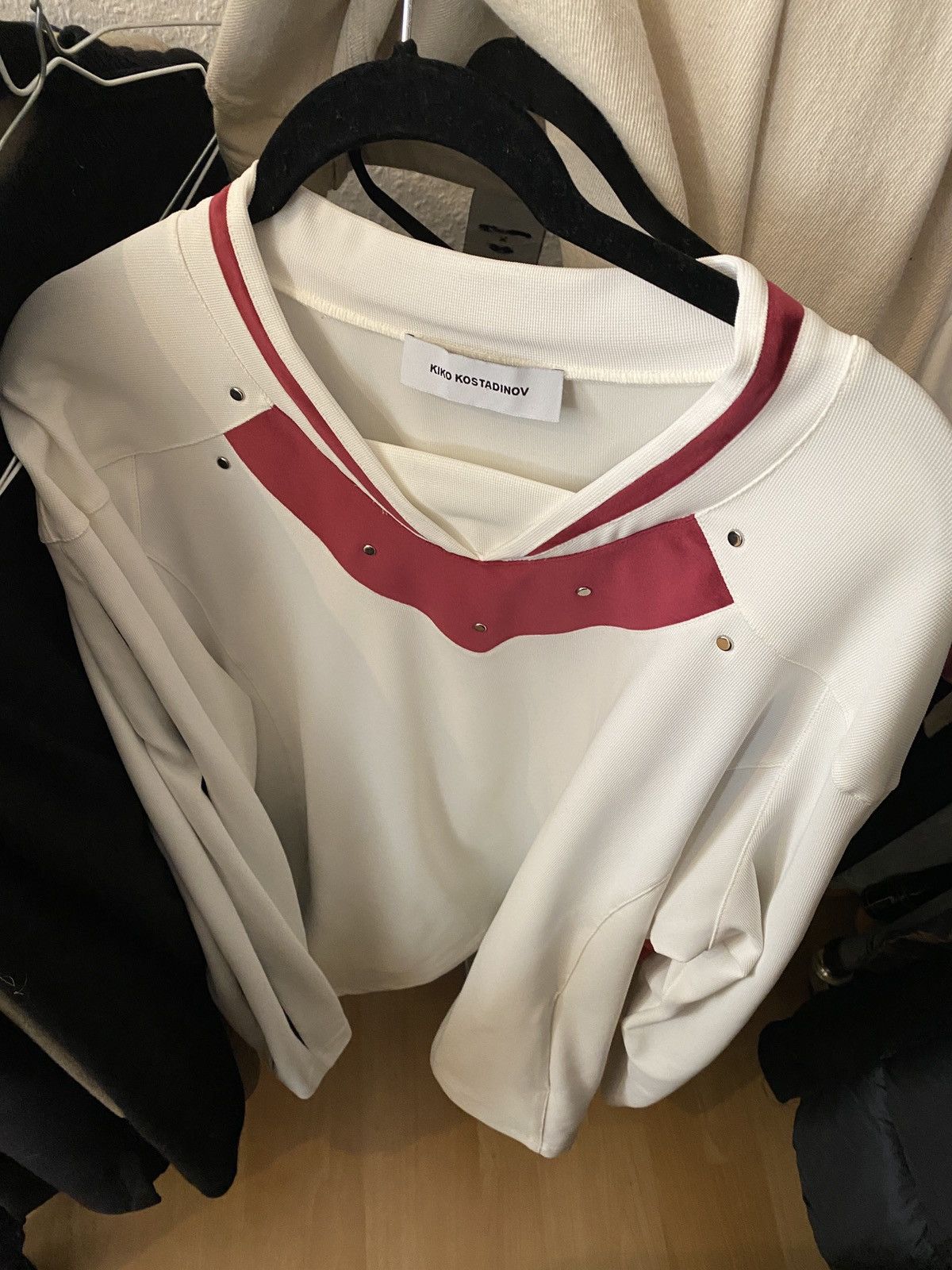 Kiko Kostadinov Norman Armour Top 超值特卖 - clinicaviterbo.com.br