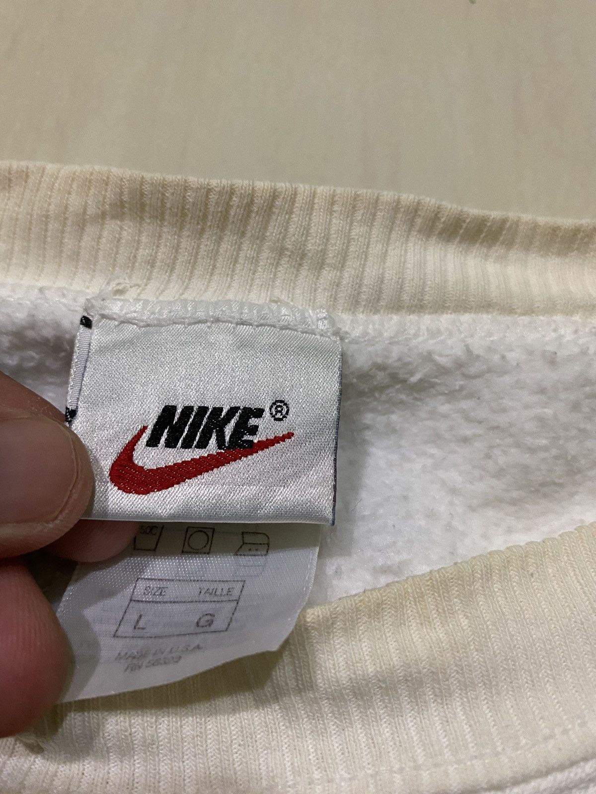 Vintage 90s Vintage Nike Big Logo Sweatshirt Size US L / EU 52-54 / 3 - 5 Thumbnail