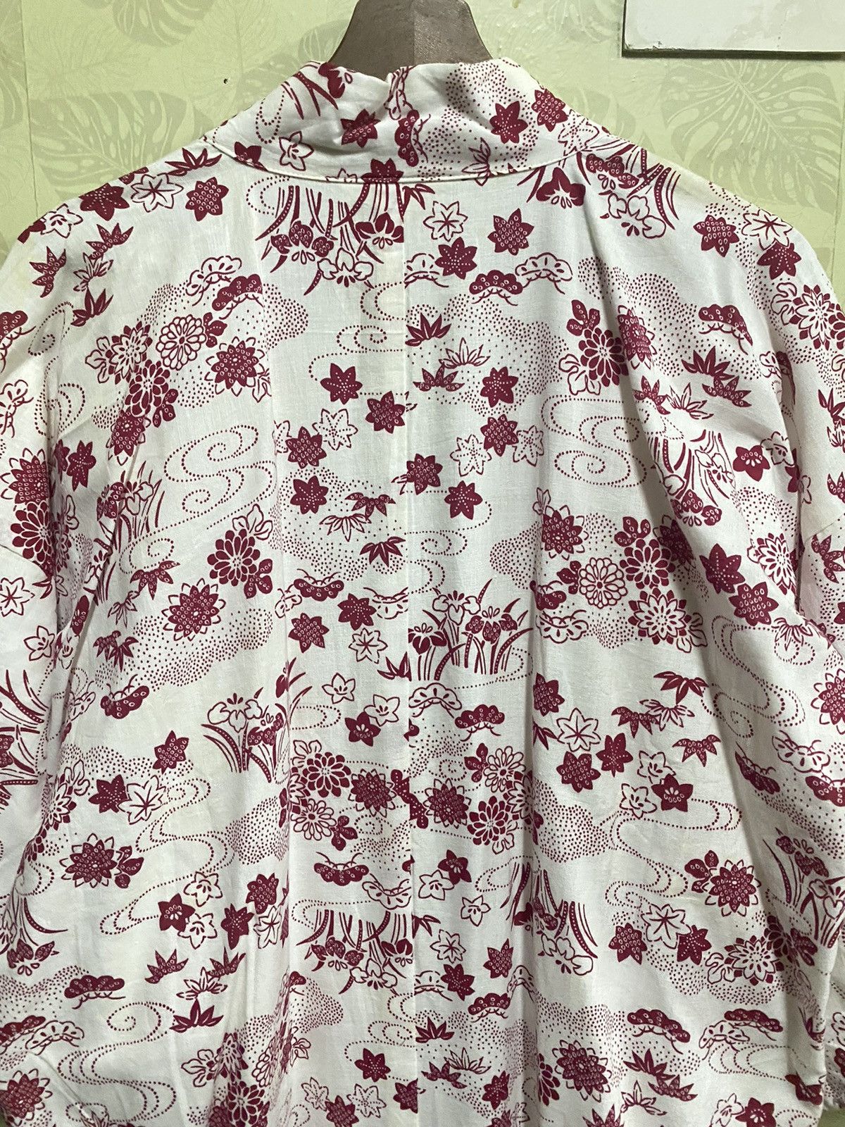 Japanese Brand vintage 90s chrysanthemum kimono robes BP2 Size US L / EU 52-54 / 3 - 8 Thumbnail