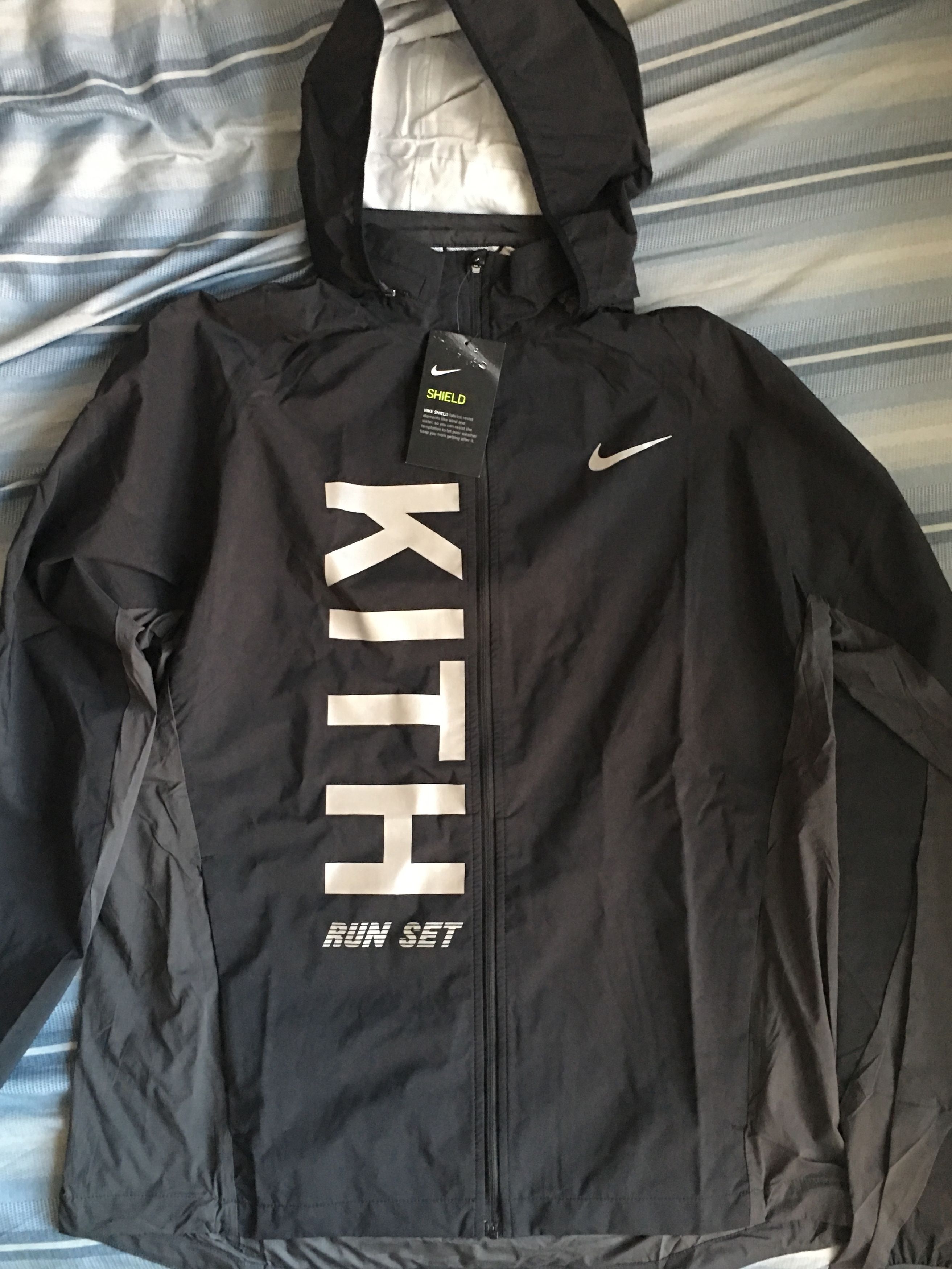 Kith x nike jacket best sale