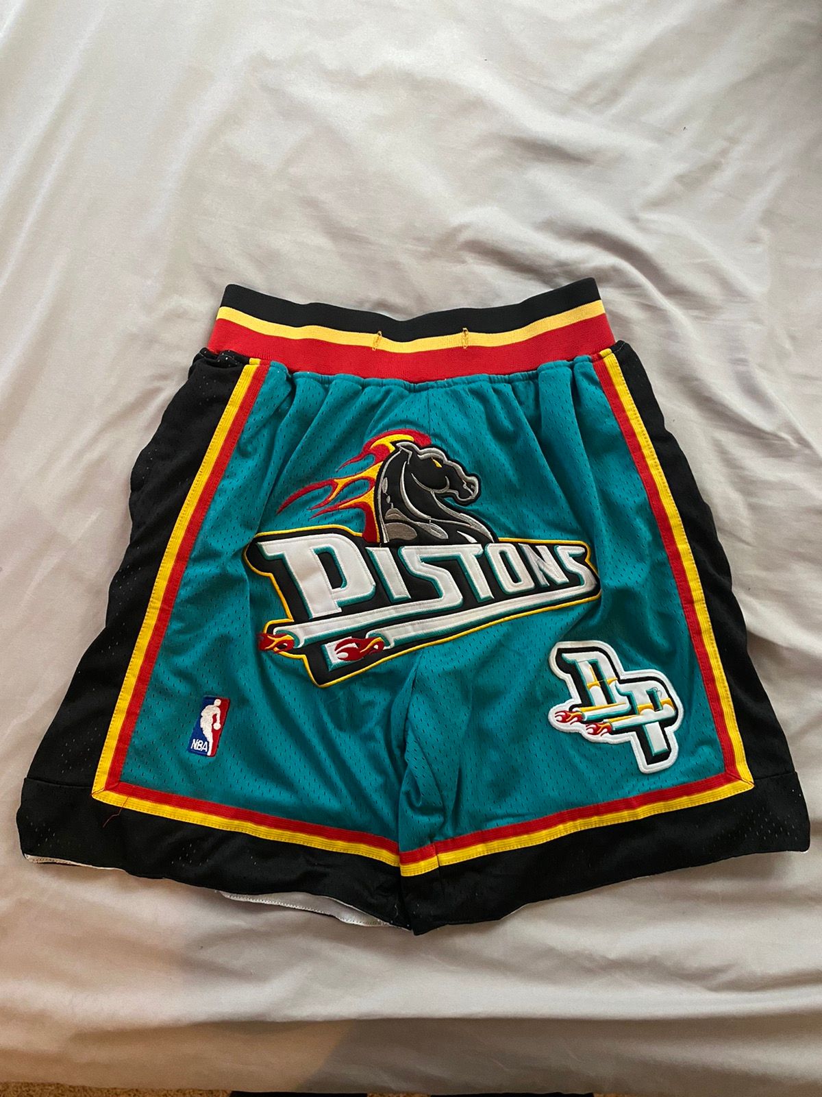 Buy Just don NBA JD Detroit piston pistons mesh high street casual  Basketball Shorts ｜Casual shorts-Fordeal