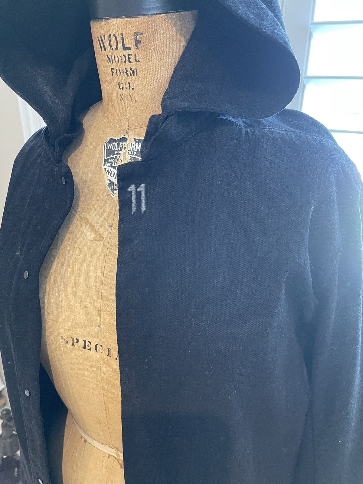 Long hooded jacket