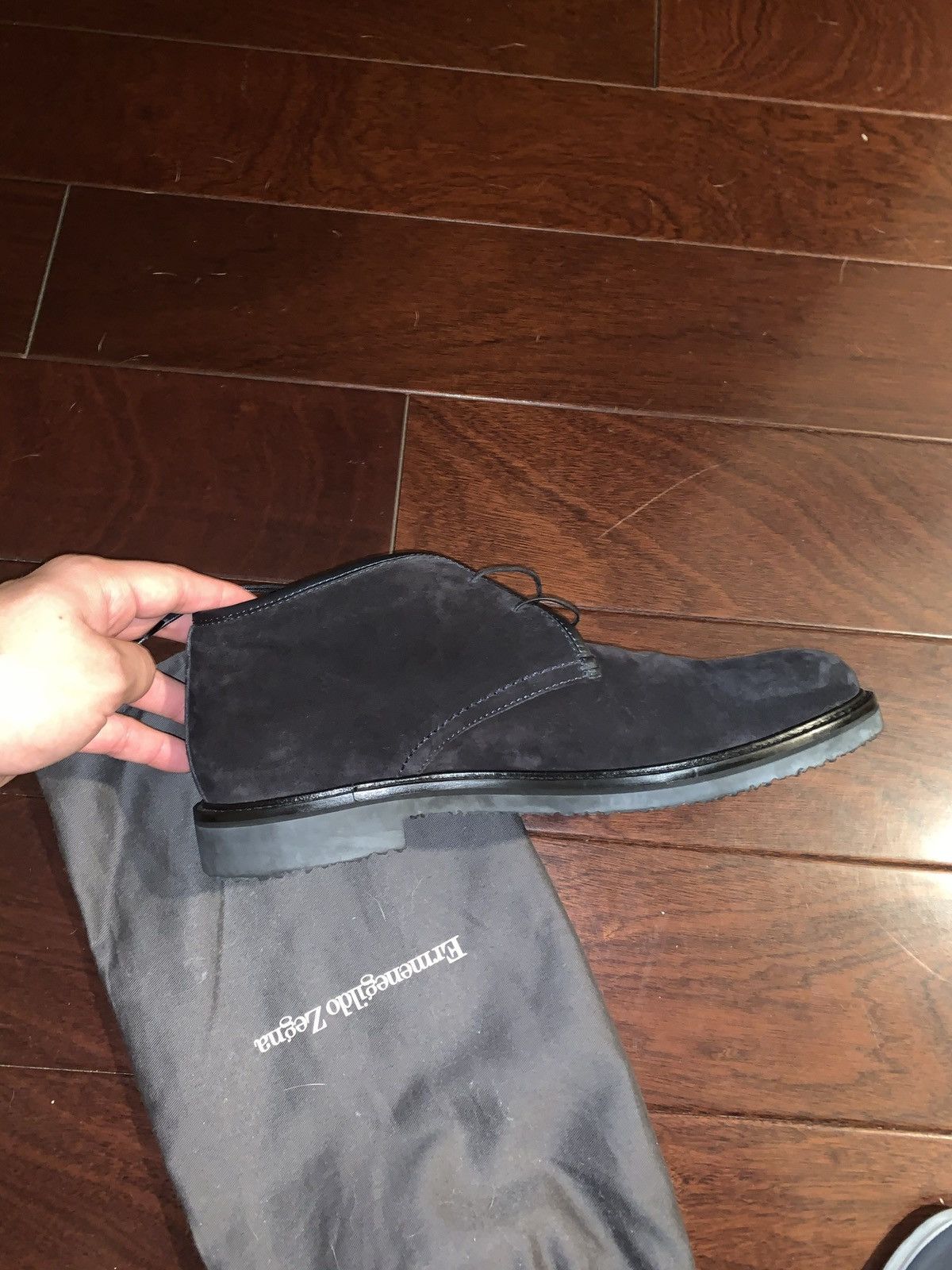 Ermenegildo Zegna Men’s Black Suede Chukka Boots Nearly New Size 11 US Ermenegildo Zegna Black Suede Chukka Boots Size 45 EU main image 3