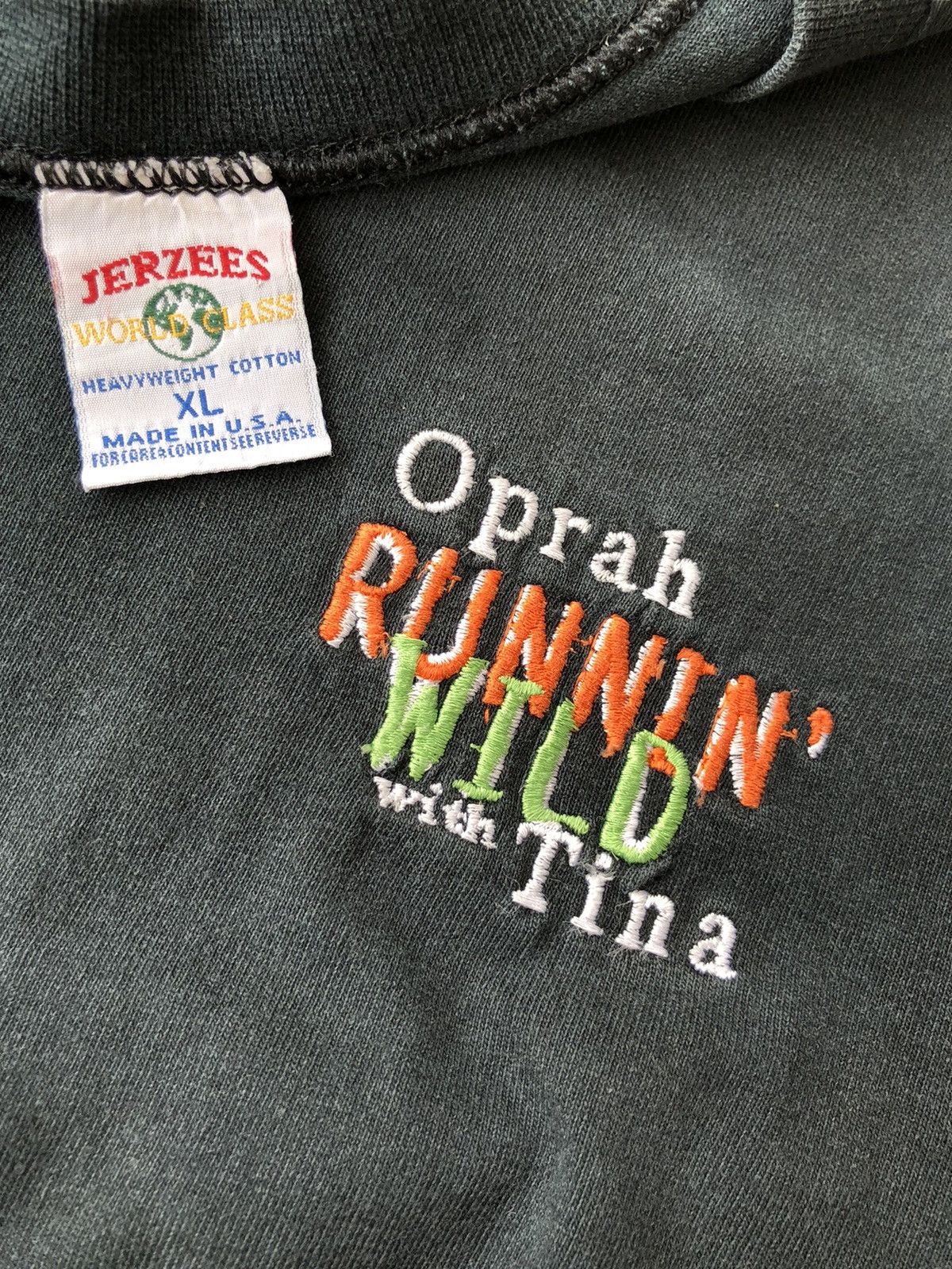 Vintage Y2K Oprah Show Running Wild w Tina Crew O/S Shirt Size US XL / EU 56 / 4 - 1 Thumbnail