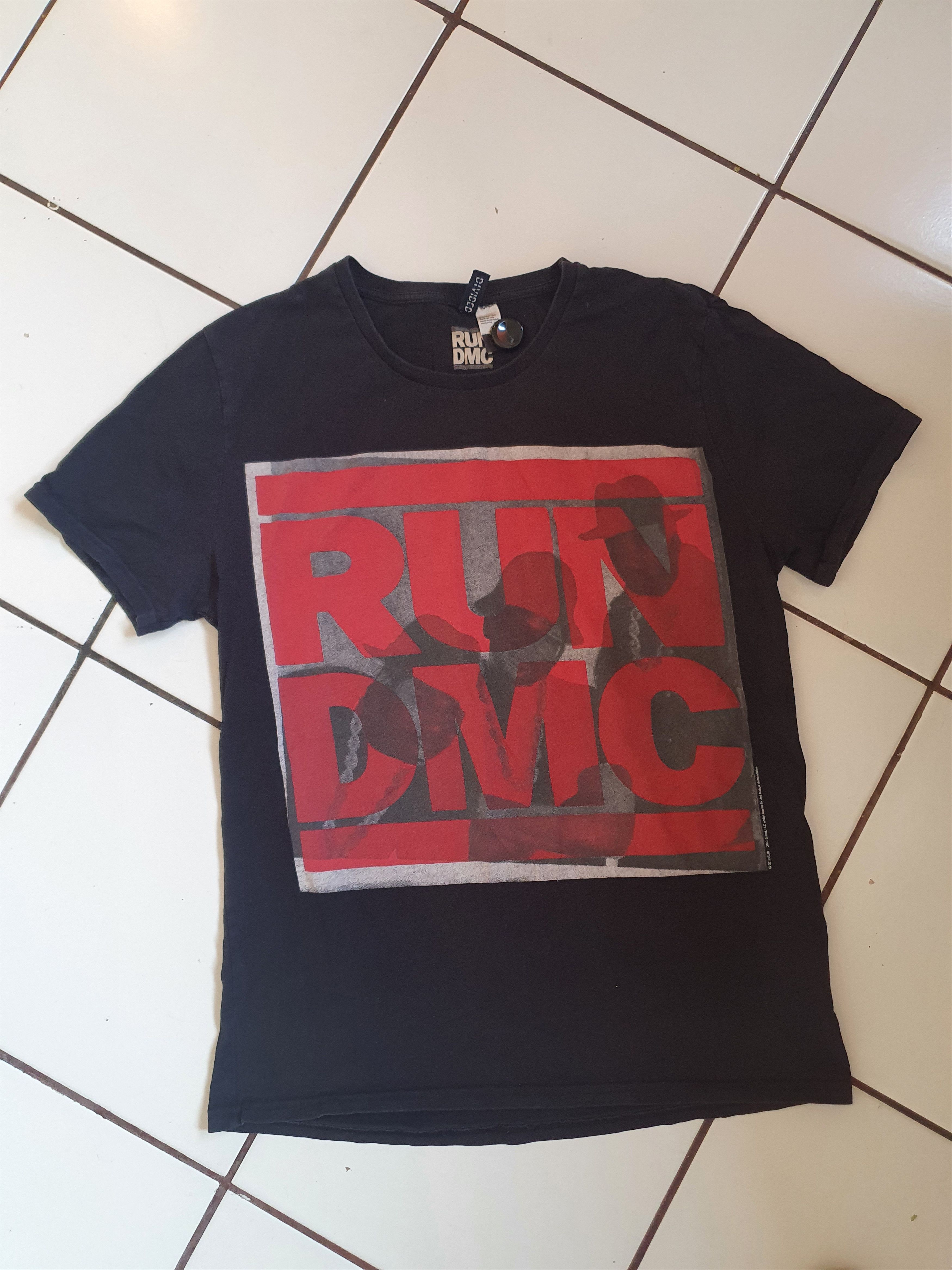 Divided × RUN DMC Run DMC 2010 divided SWAG t-shirt,sz M Size US M / EU 48-50 / 2 - 2 Thumbnail