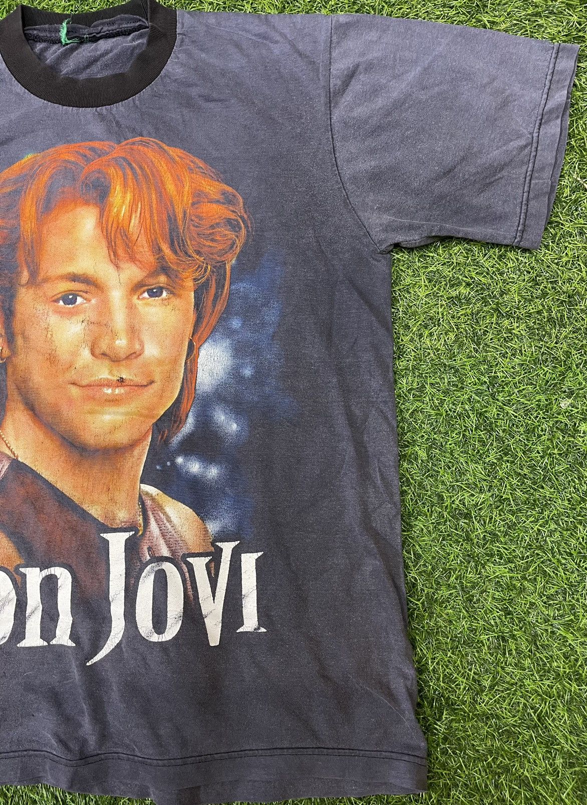 Band Tees × Bon Jovi × Vintage VINTAGE BON JOVI OVERPRINT 90s BAND TEES Size US XL / EU 56 / 4 - 5 Thumbnail