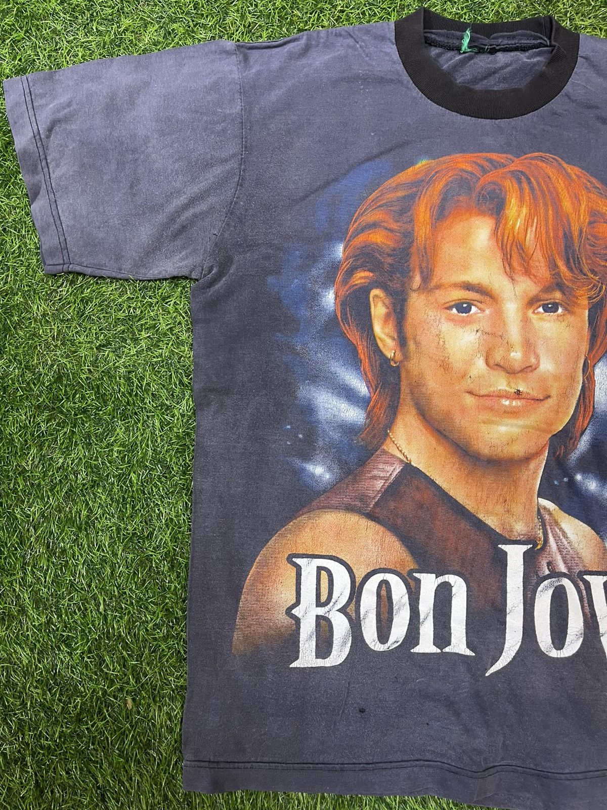 Band Tees × Bon Jovi × Vintage VINTAGE BON JOVI OVERPRINT 90s BAND TEES Size US XL / EU 56 / 4 - 4 Thumbnail