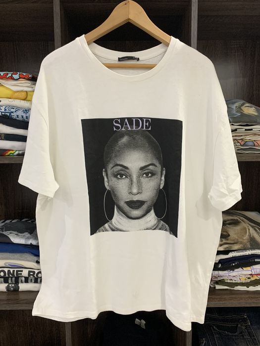 sade t シャツ zara