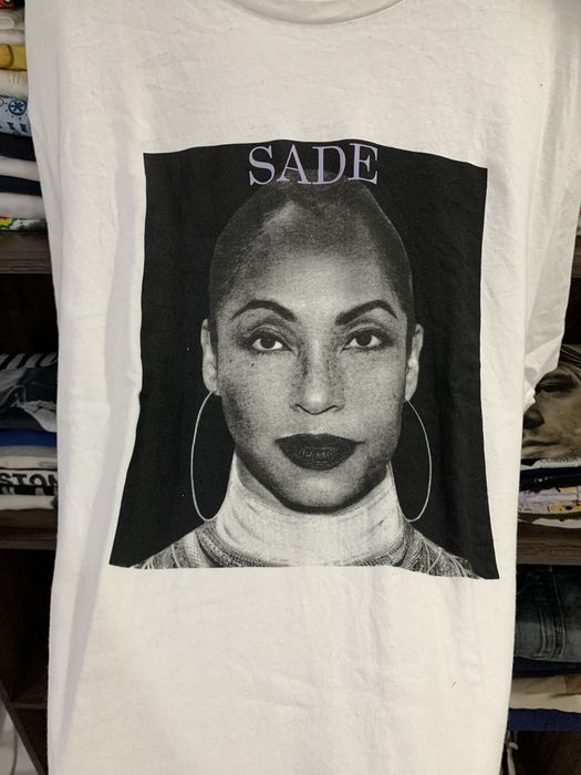 sade t シャツ zara