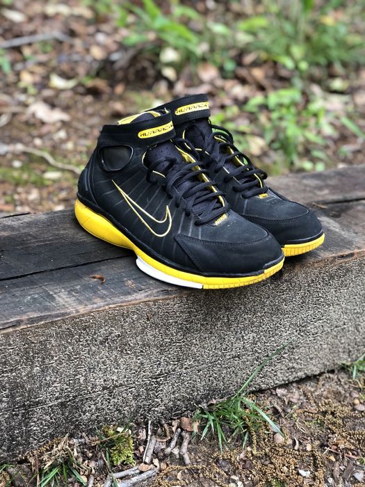 Nike Air Zoom Huarache 2K4 Black Black Varsity Maize 2012 Grailed