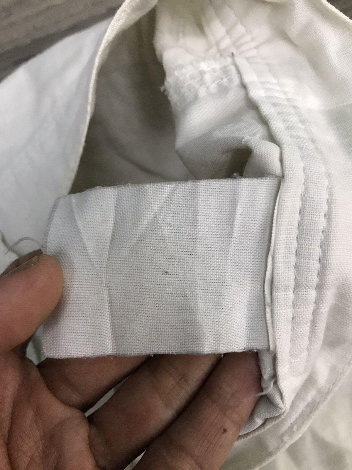 White emporio armani bermuda pants