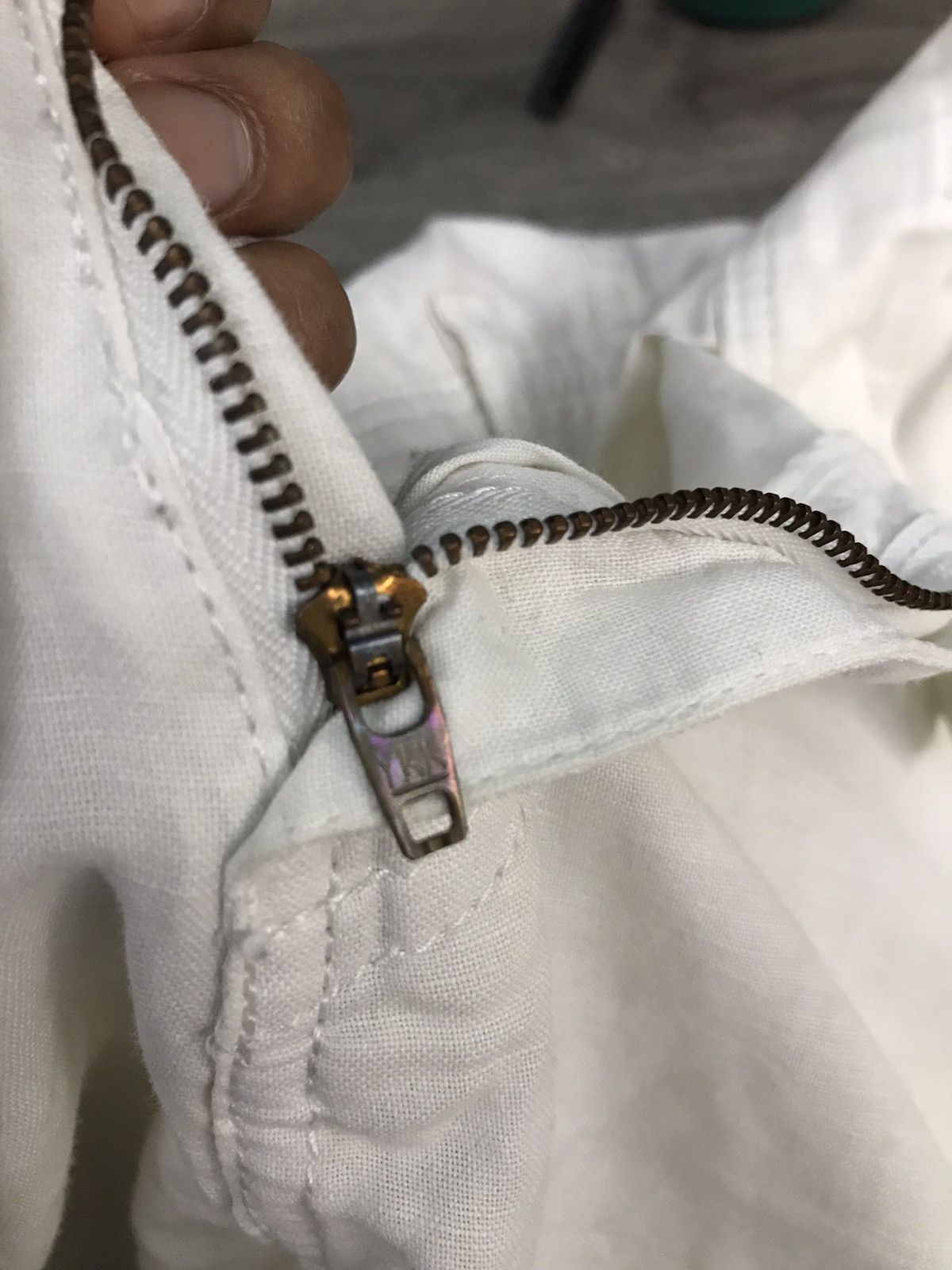 White emporio armani bermuda pants