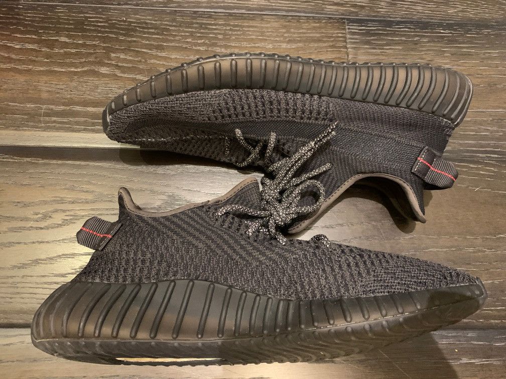 Adidas Yeezy Boost V2 Black Non Reflective Size US 11 / EU 44 - 3 Thumbnail