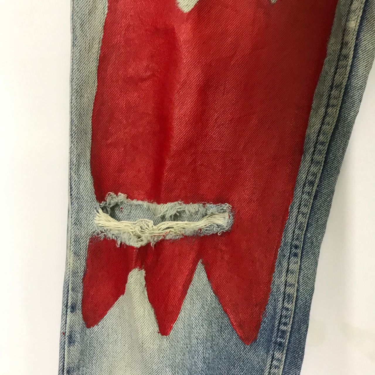 Levi's Vintage Clothing 🔥 Vintage Levi's Art Design Paints Denim Jeans Size US 30 / EU 46 - 4 Thumbnail
