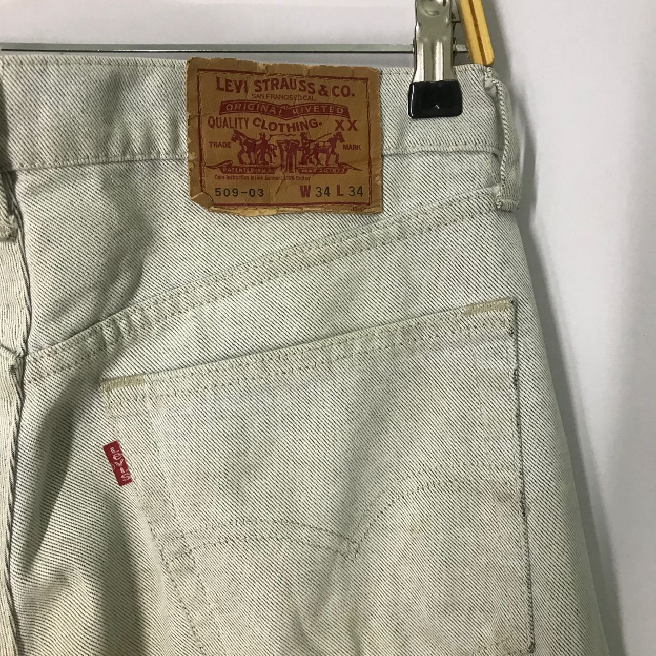 Japanese Brand × Levi's Vintage Clothing 🔥 Vintage Levi's Art Design Paints Denim Jeans Size US 35 - 7 Thumbnail