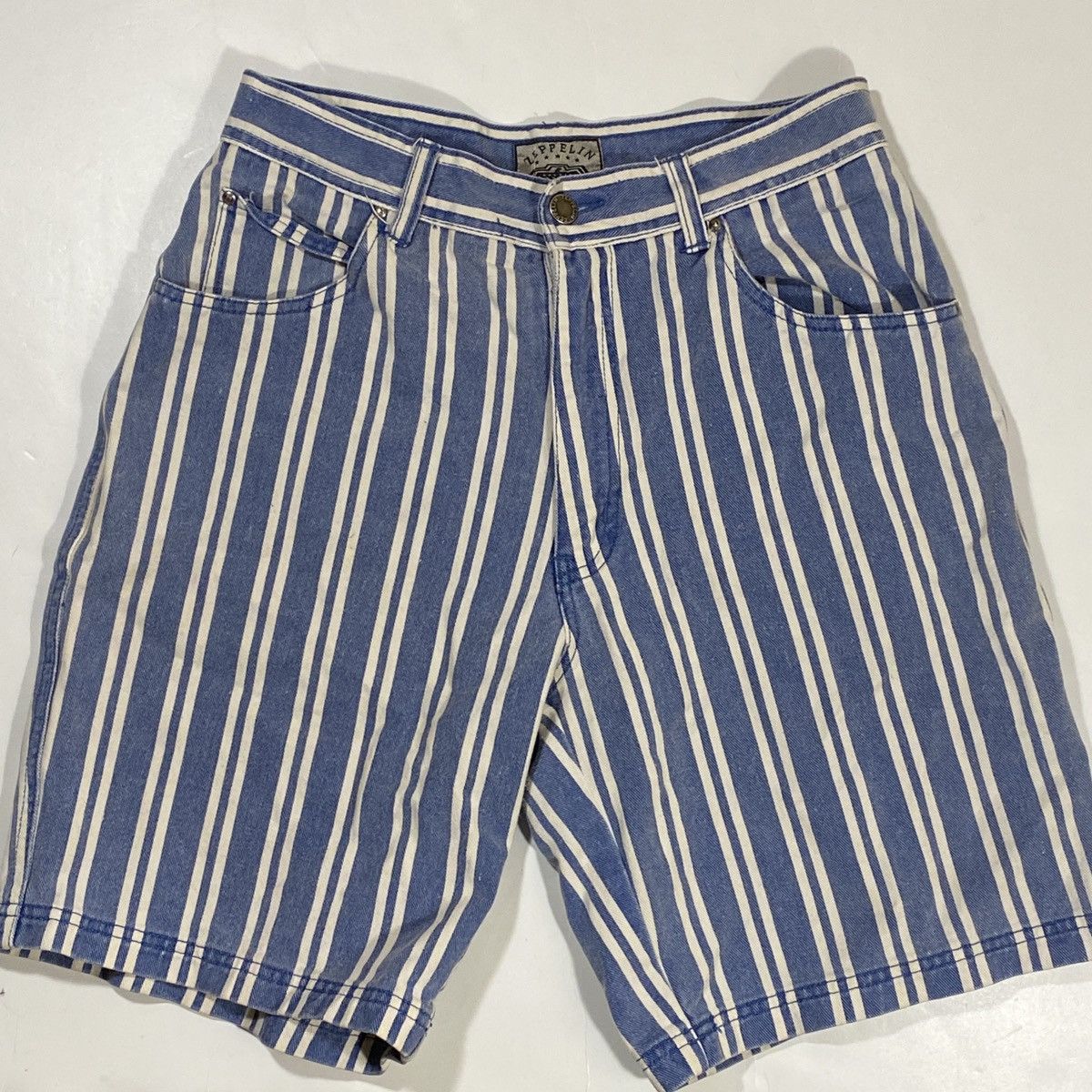 Vintage Vintage Zepellin Golf Shorts Size US 30 / EU 46 - 1 Thumbnail