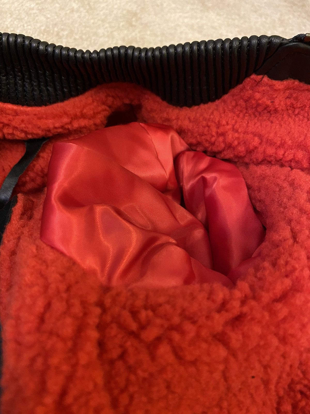 Vlone Vlone Sheep Skin Bomber Jacket Size Medium RARE Size US M / EU 48-50 / 2 - 17 Thumbnail