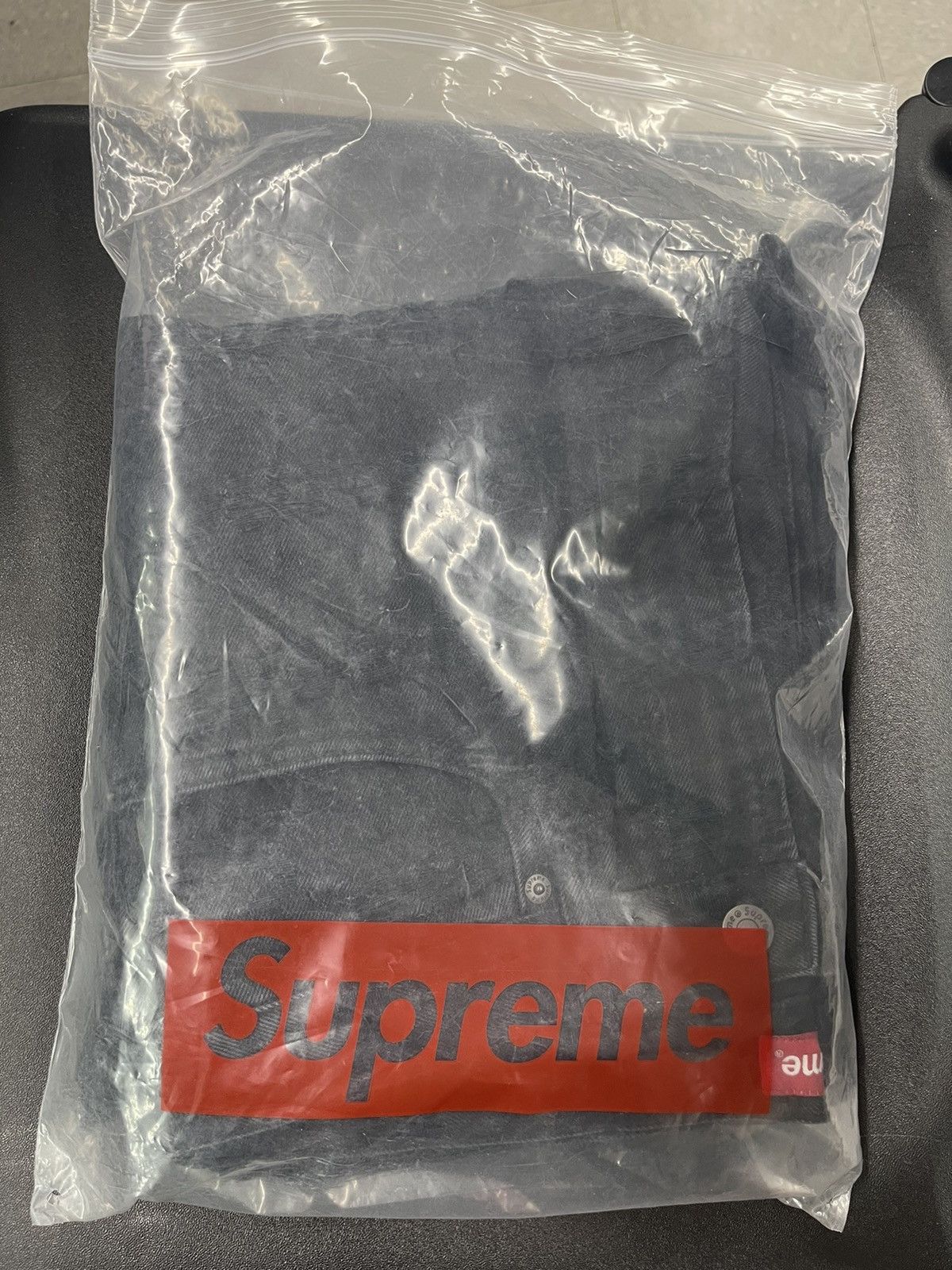 Supreme Supreme Frayed Logo Regular Jean Black | Grailed