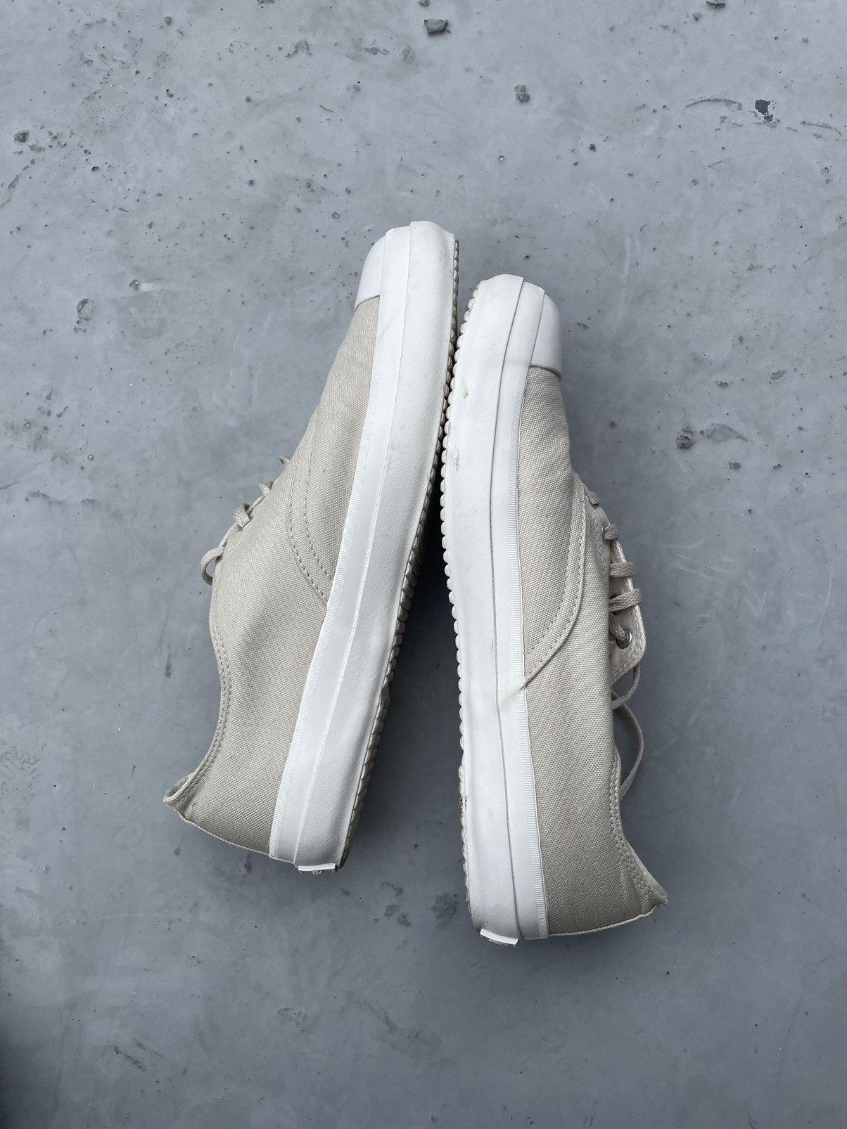 Converse Rare Converse Japan also called Big C Size US 9.5 / EU 42-43 - 2 Thumbnail