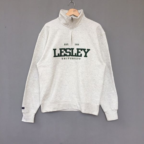 Vintage Jansport Lesley University Sweatshirt pullover Jumper