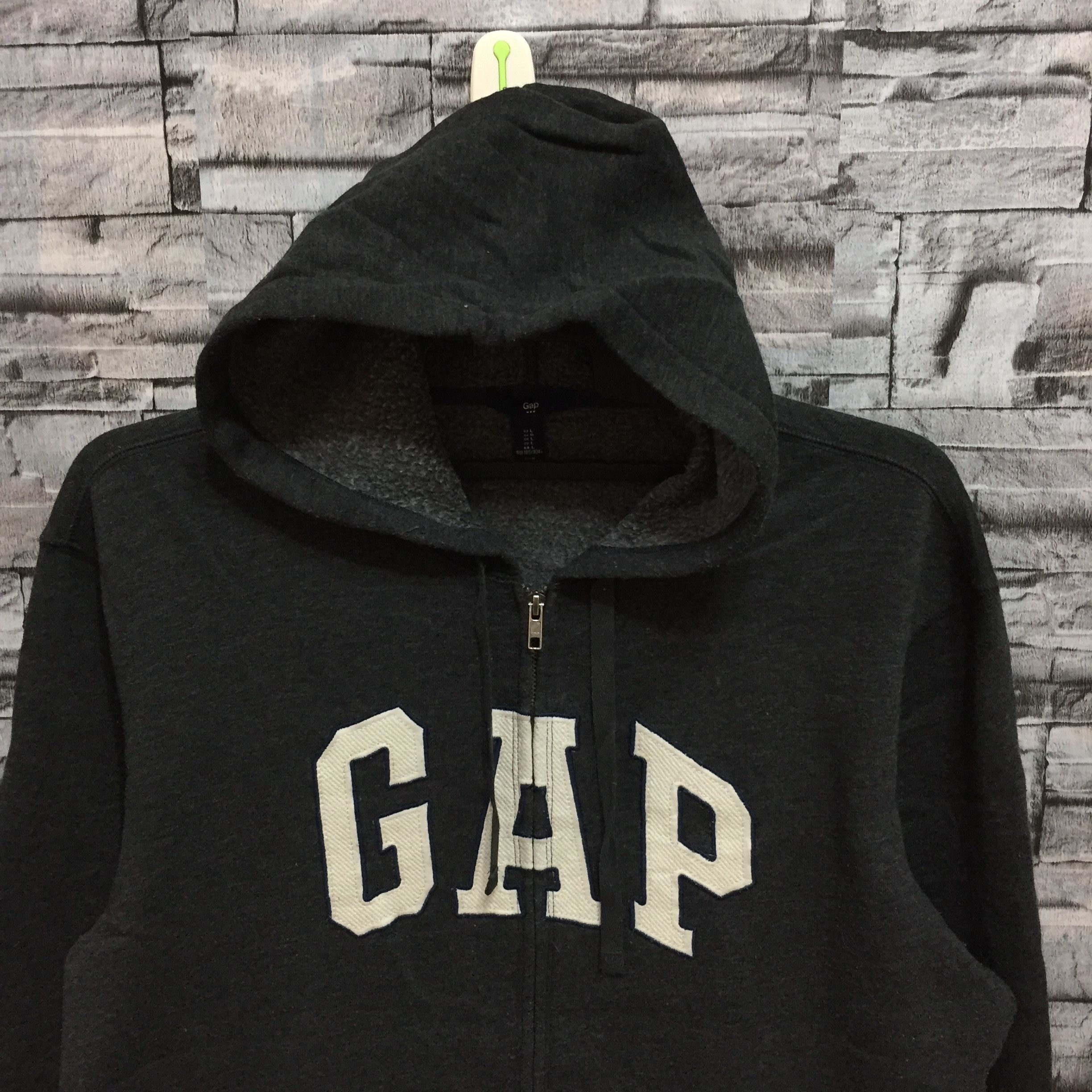 Gap Vintage Gap hoodie spellout embroidered big logo Size US L / EU 52-54 / 3 - 3 Thumbnail