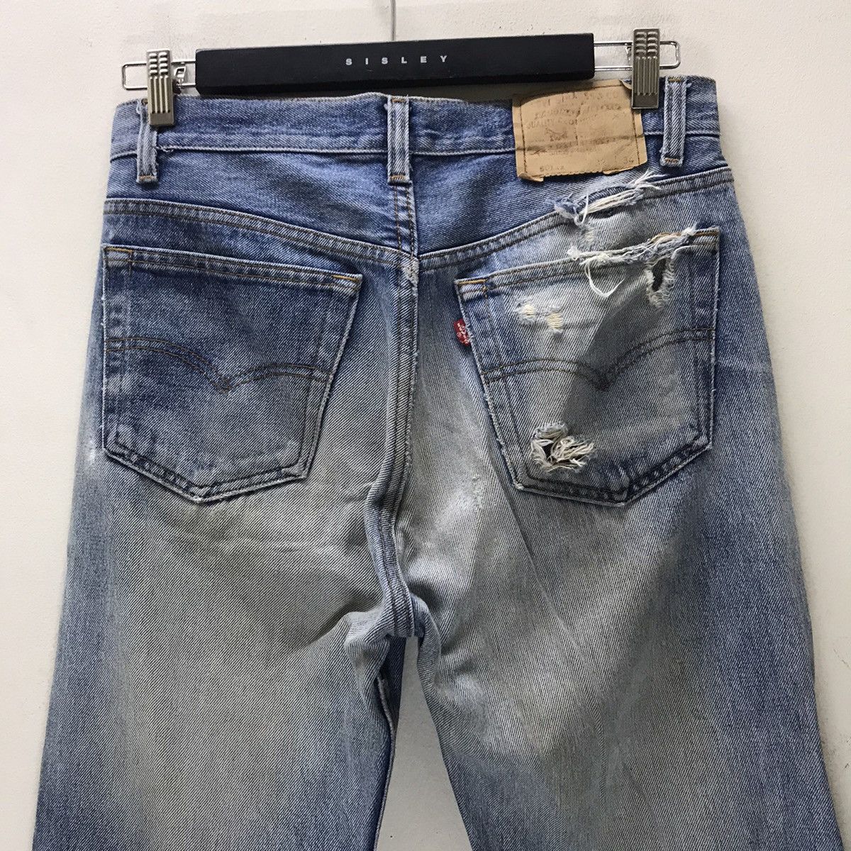 Levi's Vintage Levis 501xx Thrashed Jeans Size US 32 / EU 48 - 12 Thumbnail