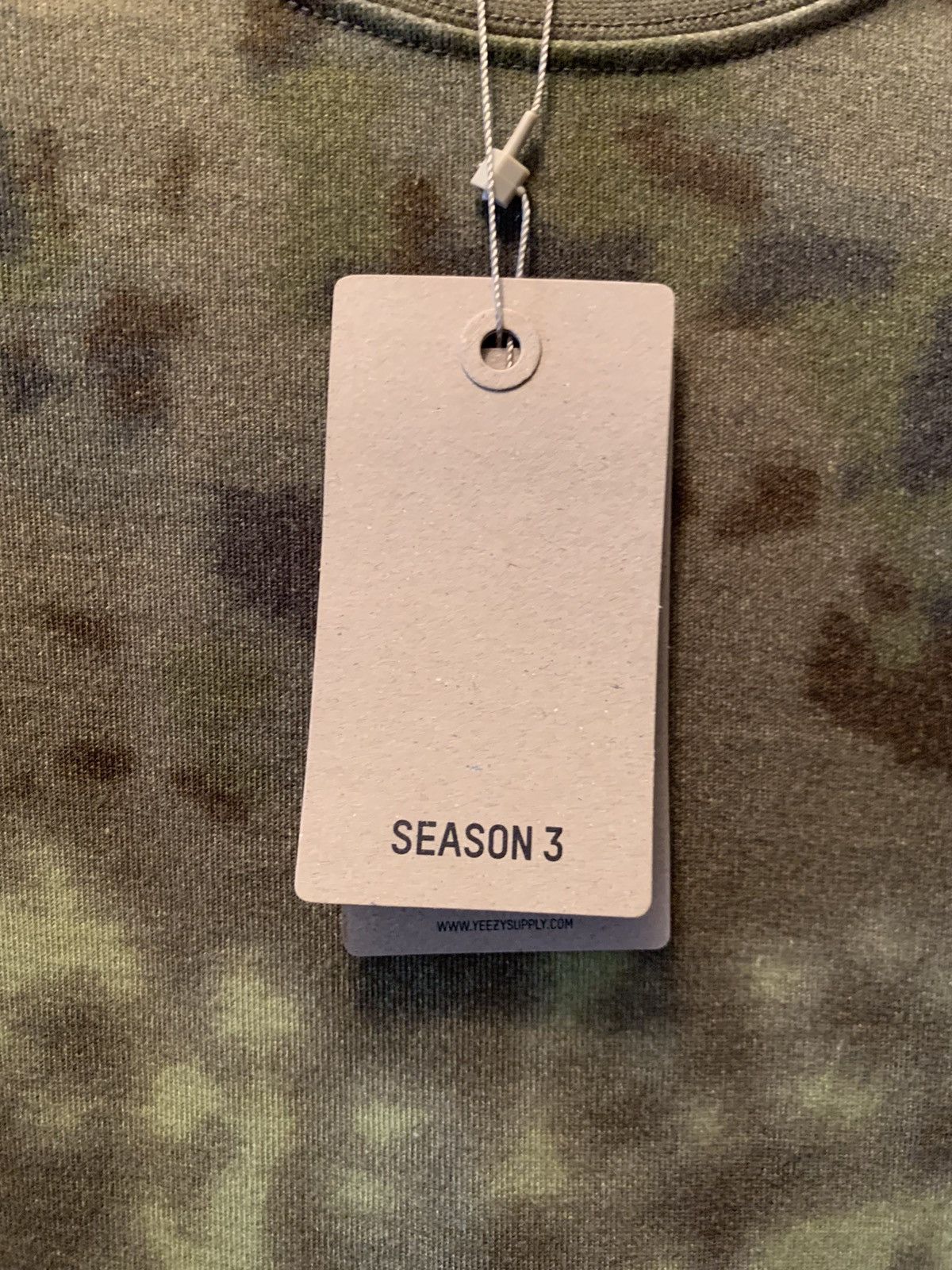 Yeezy Yeezy Season 3 Oversized Camo Tee Size US S / EU 44-46 / 1 - 5 Thumbnail