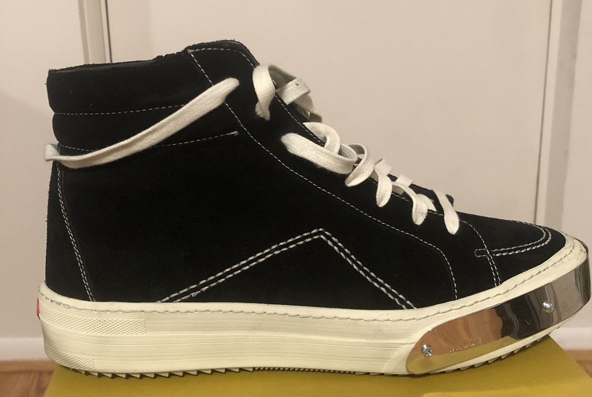 YZY Slide ‘Salt’ (UNRELEASED)