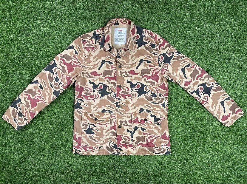 シュプリームSupreme Raglan Utility Jacket Navy Supreme Raglan Utility Jacket (SS23) - $188