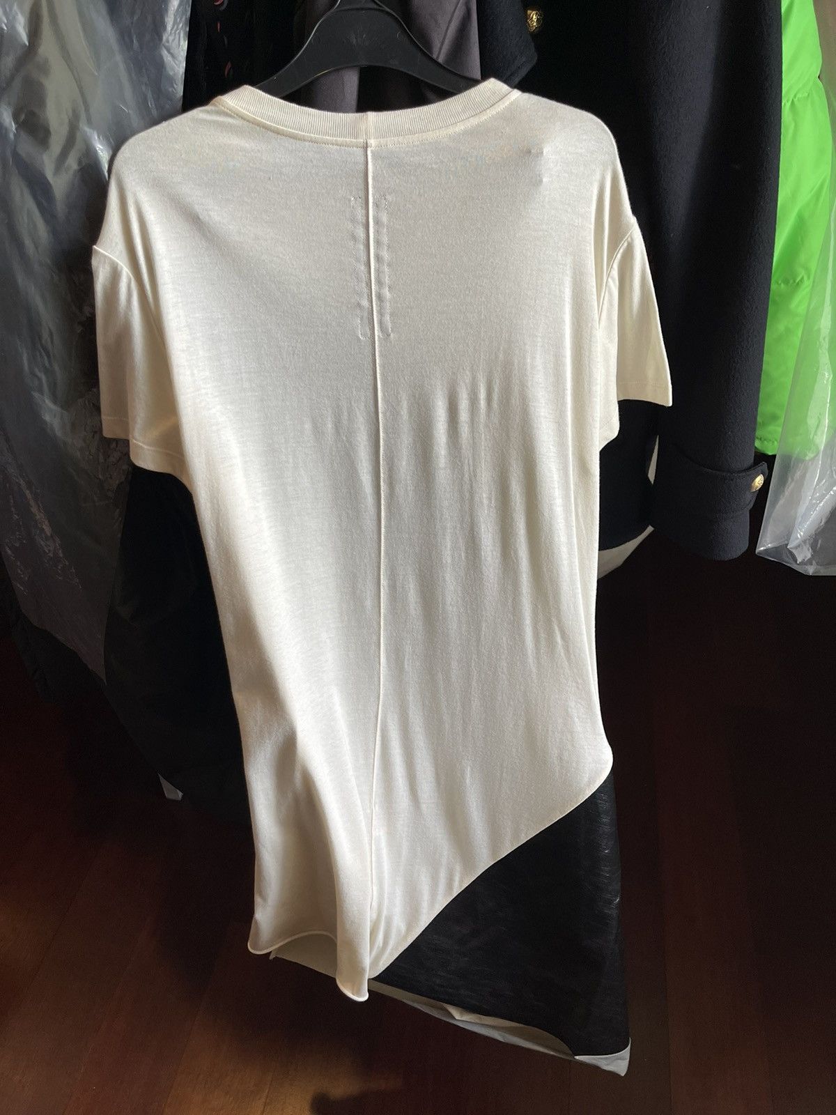 Rick Owens Dirt SS18 protruding triangular tee Size US M / EU 48-50 / 2 - 4 Thumbnail