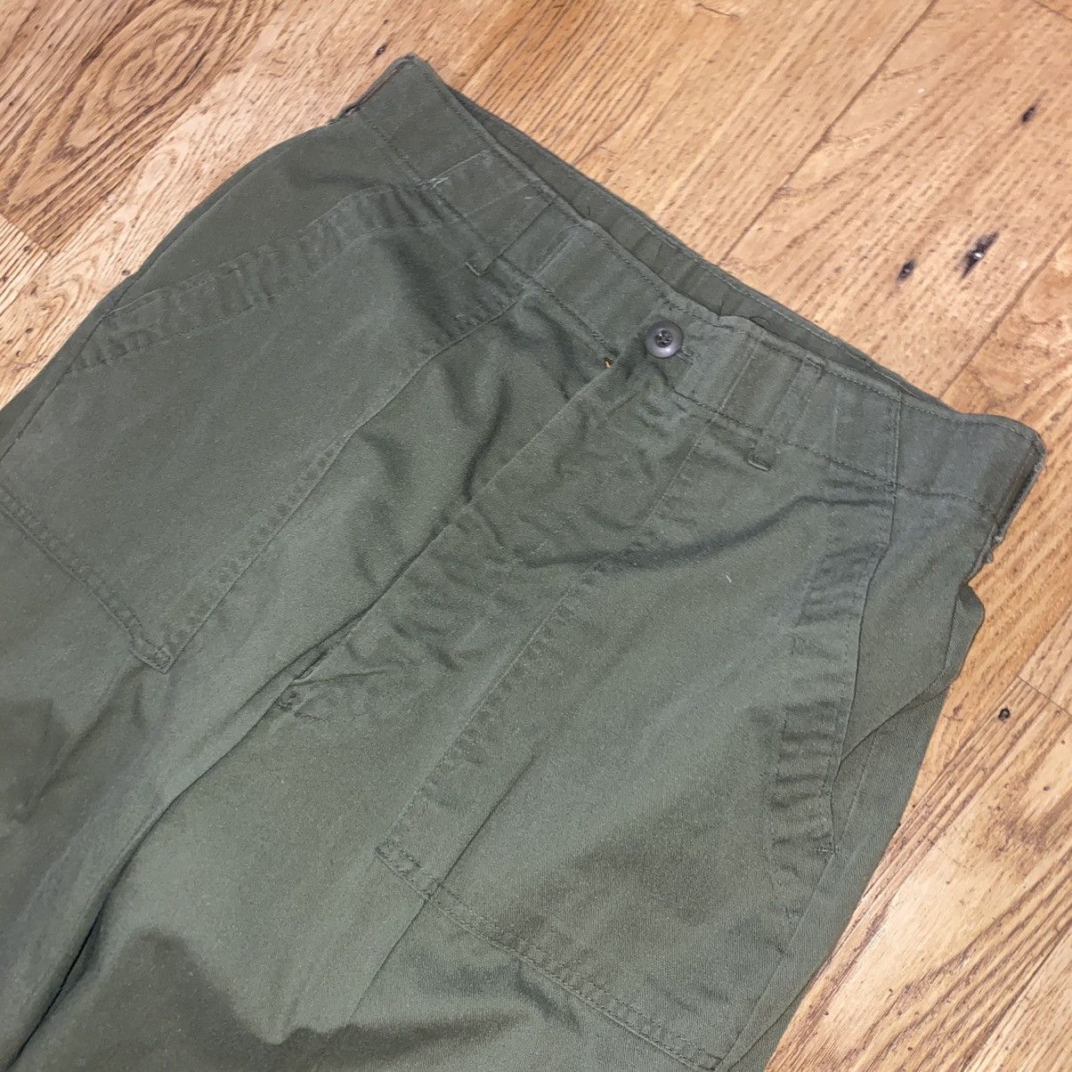 Vintage Vintage 1979 made USA baker pants Vietnam military Size US 33 - 2 Thumbnail