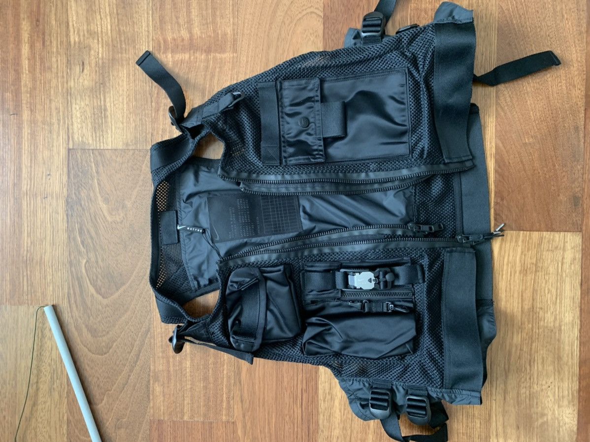 nike mmw beryllium utility vest