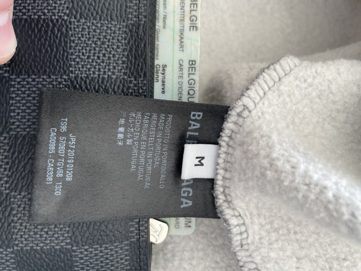 Balenciaga Balenciaga Paris Crewneck Size US M / EU 48-50 / 2 - 4 Thumbnail