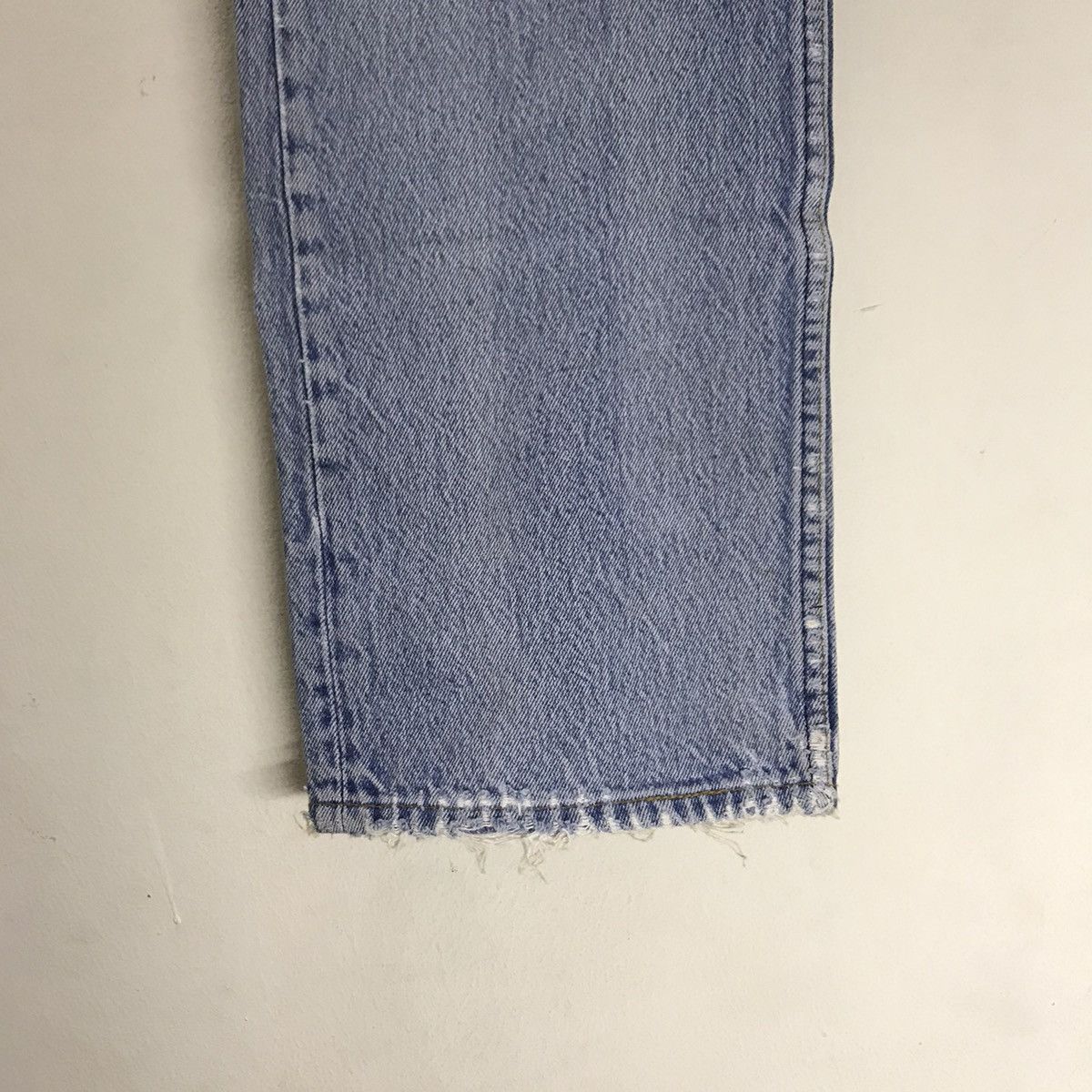 Levi's Vintage 90s Levis 501 Distressed Denim Jeans Size US 34 / EU 50 - 10 Thumbnail